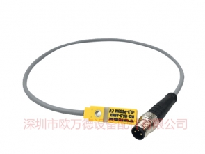 BI2-Q5,5-AN6X-0.3-PSG3M 洗车水流量感应器